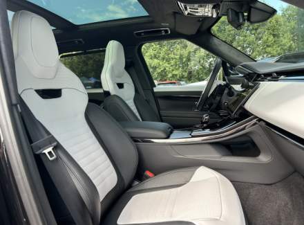 Land Rover - Range Rover Sport