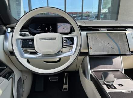 Land Rover - Range Rover