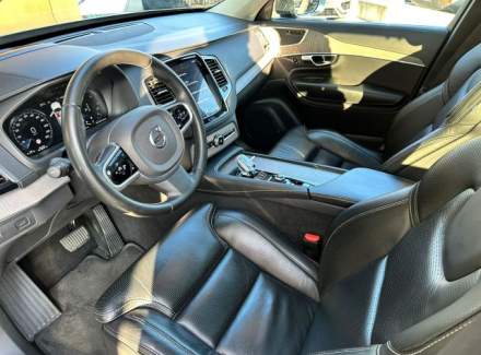 Volvo - XC90