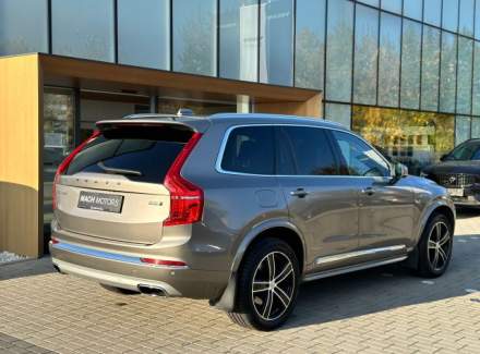 Volvo - XC90