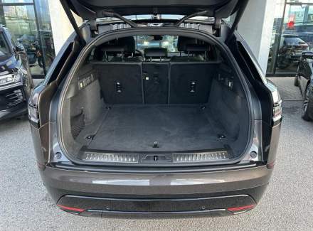 Land Rover - Range Rover Velar