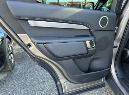 Land Rover - Discovery