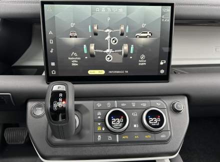 Land Rover - Defender