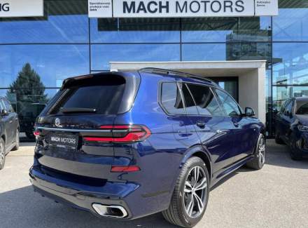 BMW - X7