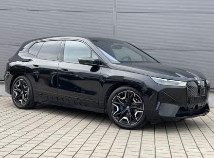 BMW - iX