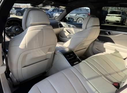BMW - 8er