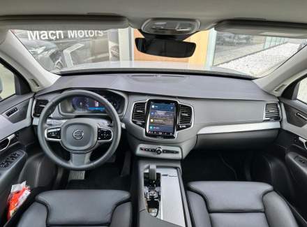 Volvo - XC90