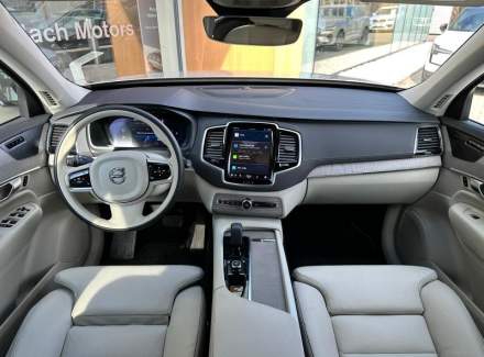Volvo - XC90