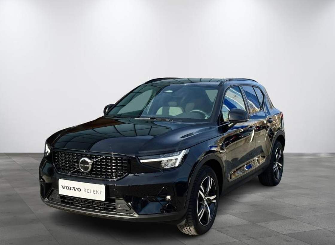 Volvo - XC40