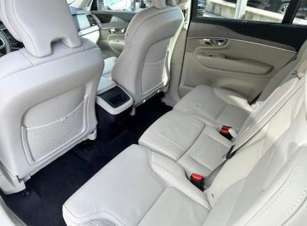 Volvo - XC90