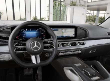 Mercedes-Benz - GLE