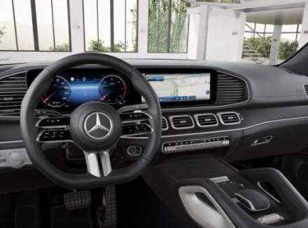 Mercedes-Benz - GLE
