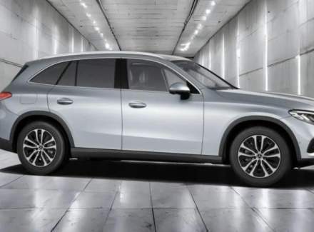 Mercedes-Benz - GLC