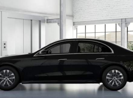 Mercedes-Benz - E-class