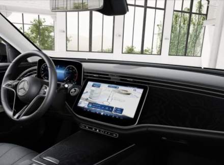 Mercedes-Benz - E-class