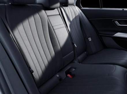 Mercedes-Benz - E-class