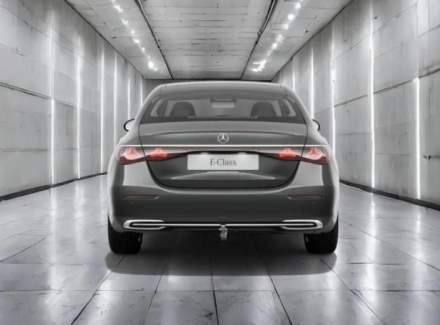 Mercedes-Benz - E-class