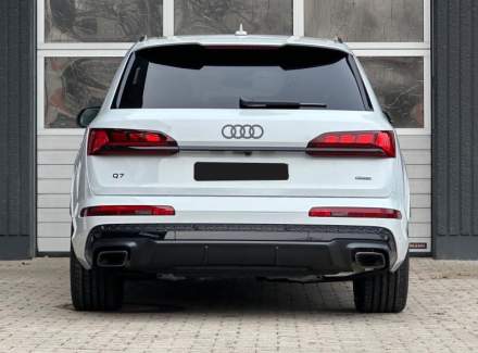 Audi - Q7