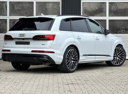 Audi - Q7