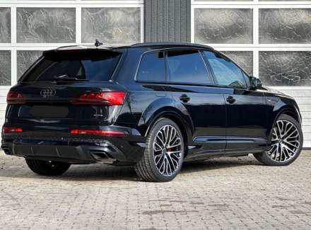 Audi - Q7