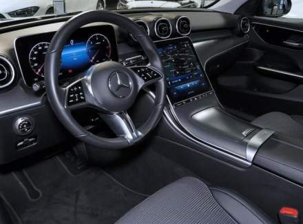 Mercedes-Benz - C-class