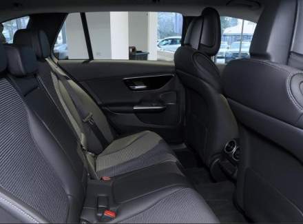 Mercedes-Benz - C-class