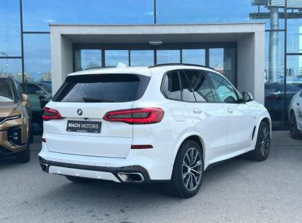 BMW - X5