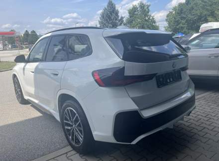 BMW - X1