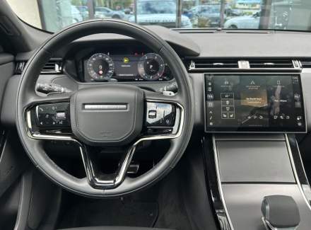 Land Rover - Range Rover Velar
