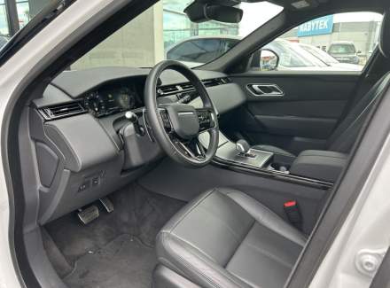Land Rover - Range Rover Velar