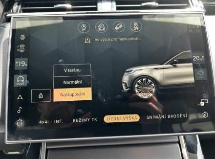 Land Rover - Range Rover Velar