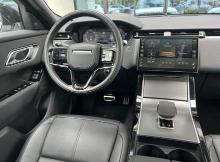 Land Rover - Range Rover Velar