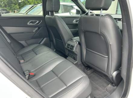 Land Rover - Range Rover Velar