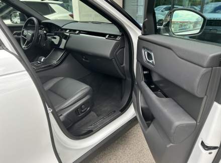 Land Rover - Range Rover Velar