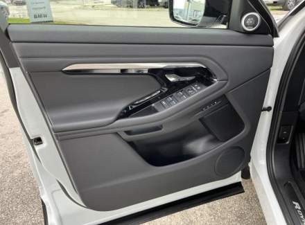 Land Rover - Range Rover Evoque