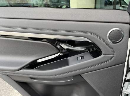 Land Rover - Range Rover Evoque