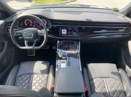 Audi - SQ8