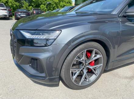 Audi - SQ8