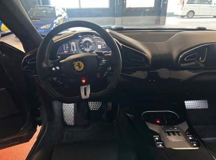 Ferrari - Purosangue