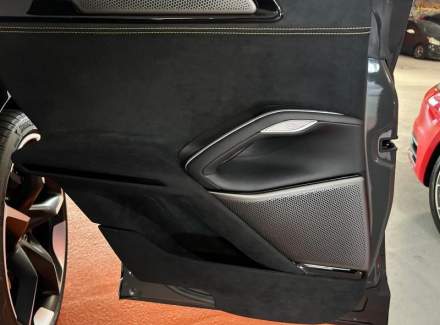 Ferrari - Purosangue