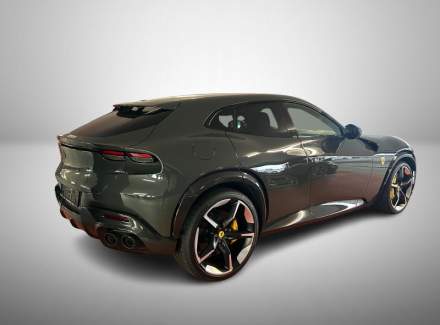 Ferrari - Purosangue