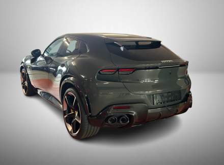 Ferrari - Purosangue