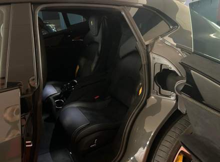 Ferrari - Purosangue