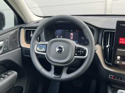 Volvo - XC60