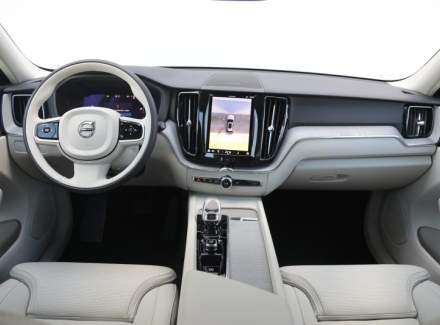 Volvo - XC60