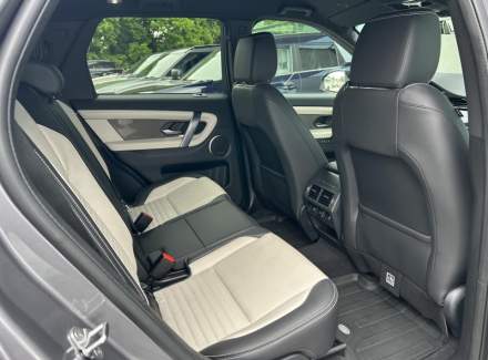 Land Rover - Discovery Sport