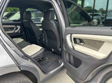 Land Rover - Discovery Sport