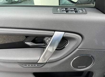 Land Rover - Discovery Sport