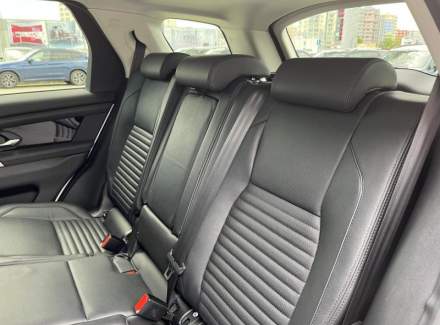 Land Rover - Discovery Sport