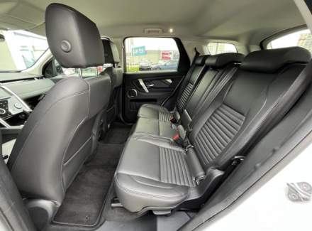 Land Rover - Discovery Sport